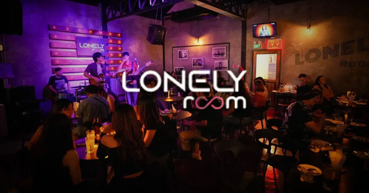 Lonely Room | NAN